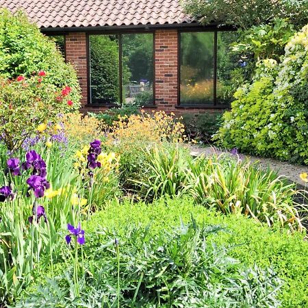 Riverside Cottage Costessey Exterior photo